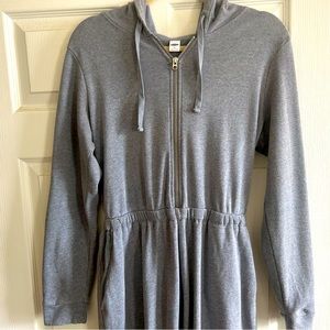 Women’s Old Navy size M grey zip up jumpsuit.